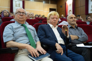 فرشاد مومنی - محمد بهشتی